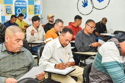 Processo seletivo em São Vicente tem mais de 100 candidatos a vagas de emprego na área portuária
