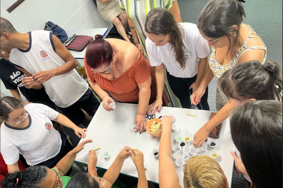 Professores da Educação Especial Exclusiva participam de capacitação essencial para um ensino de qualidade