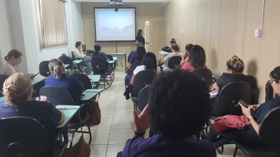 Profissionais da saúde de São Vicente participam de capacitação sobre sífilis tardia e durante a gestação