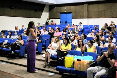 Profissionais da saúde participam de capacitação sobre endometriose e prevenção do câncer do colo do útero