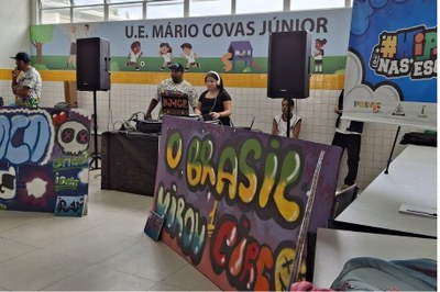 Protagonismo juvenil marca encerramento de "Hip Hop nas Escolas" em UE do Parque das Bandeiras