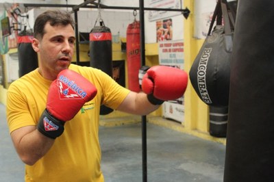Rumo ao Mundial: técnico vicentino defende Seleção Brasileira no Mundial de Boxe Elite