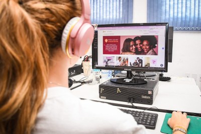 São Vicente fortalece rede de serviços para mulheres no Dia Internacional da Mulher