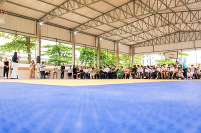 São Vicente inaugura quadra da AMEI Vera Lúcia