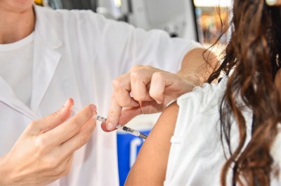 São Vicente inicia vacinação contra Vírus Sincicial Respiratório nesta terça (9)