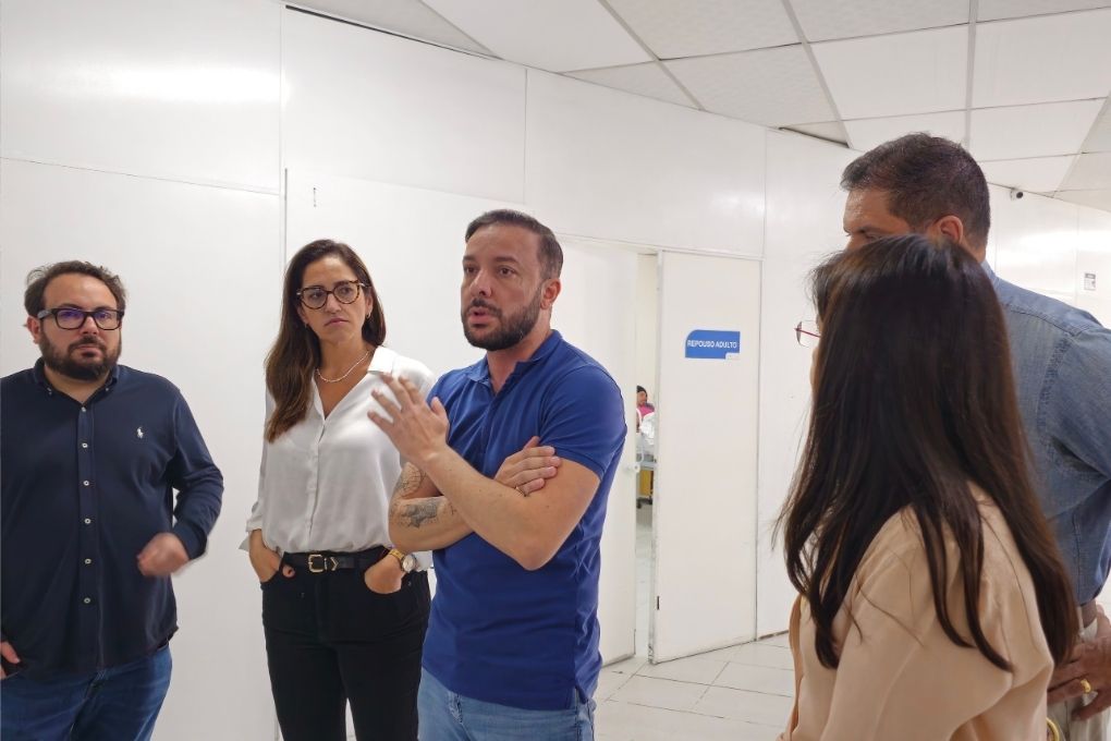 São Vicente recebe visita técnica do Hospital Einstein para aprimoramento da gestão em saúde