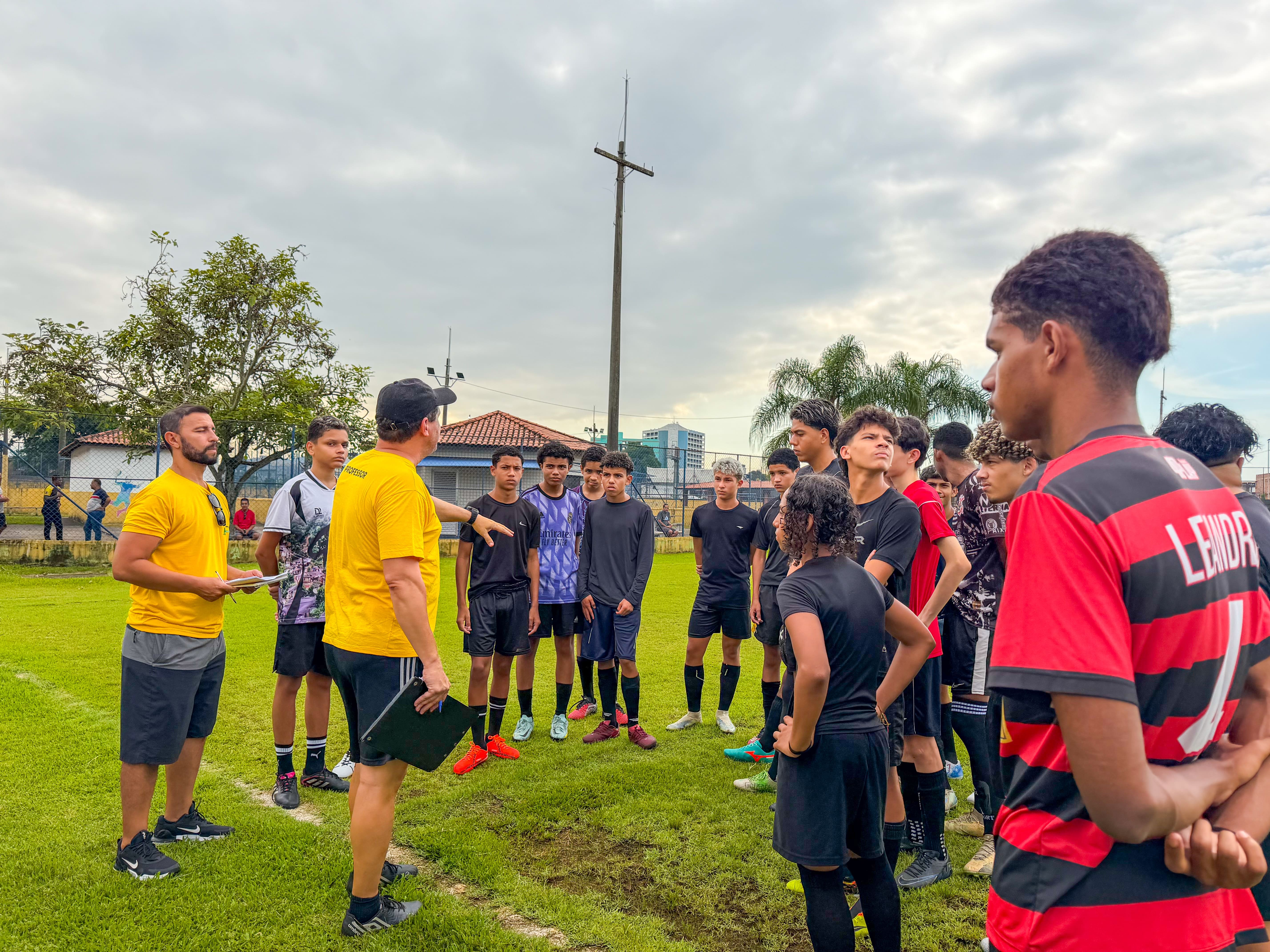 Secretaria de Esportes realiza seletiva para formação da Seleção Vicentina de Futebol