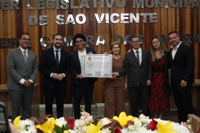 Sessão solene em São Vicente homenageia 50 anos do Grupo Mendes