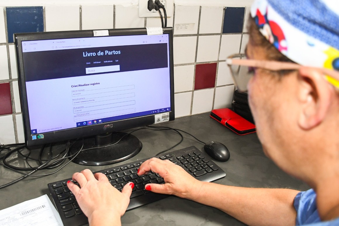 Sistema digital qualifica gestão de dados na Maternidade Municipal