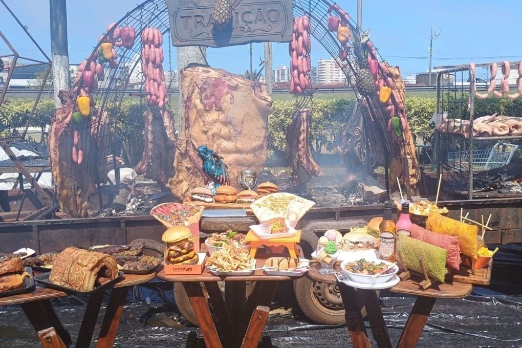 Acontece em São Vicente: festival de churrasco, carreata religiosa e evento de corrida movimentam o final de semana