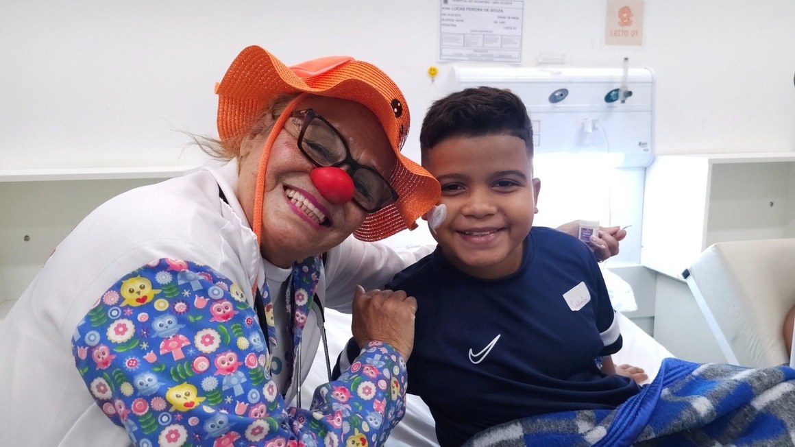 Doutores do Riso retornam ao Hospital do Vicentino com alegria e muitos sorrisos