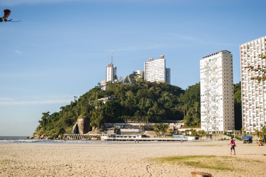 Ilha Porchat - FM.jpg