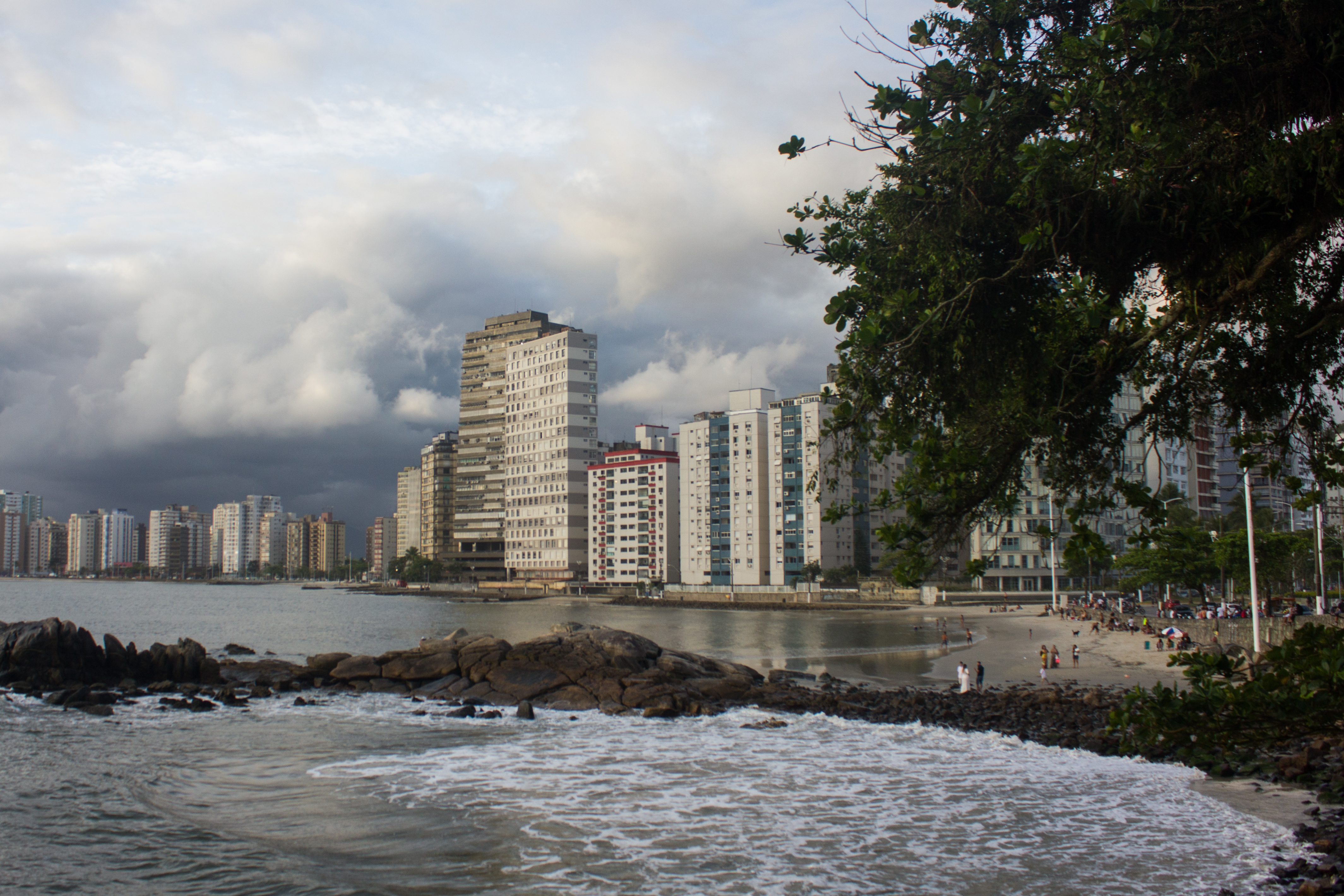 MILIONÁRIOS_Vista_PedrasPrédios
