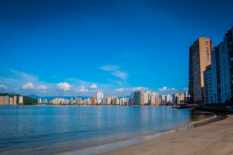MILIONÁRIOS_Vista_Baía